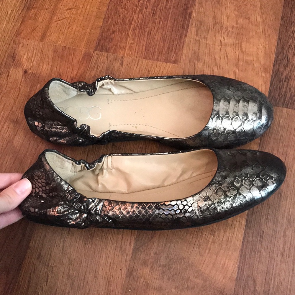 Snake pattern flats - Picture 2 of 3